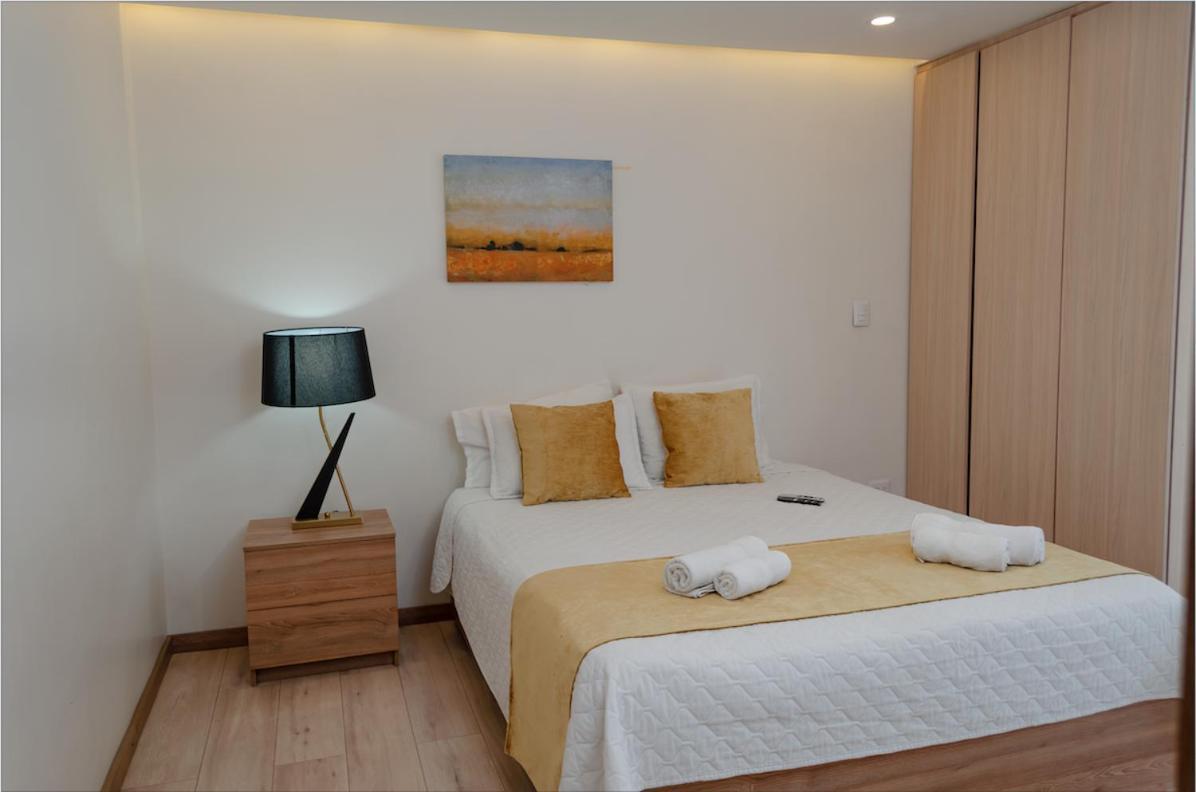 Hotel Brist0L Suites Centro Historico Cuenca Exterior photo