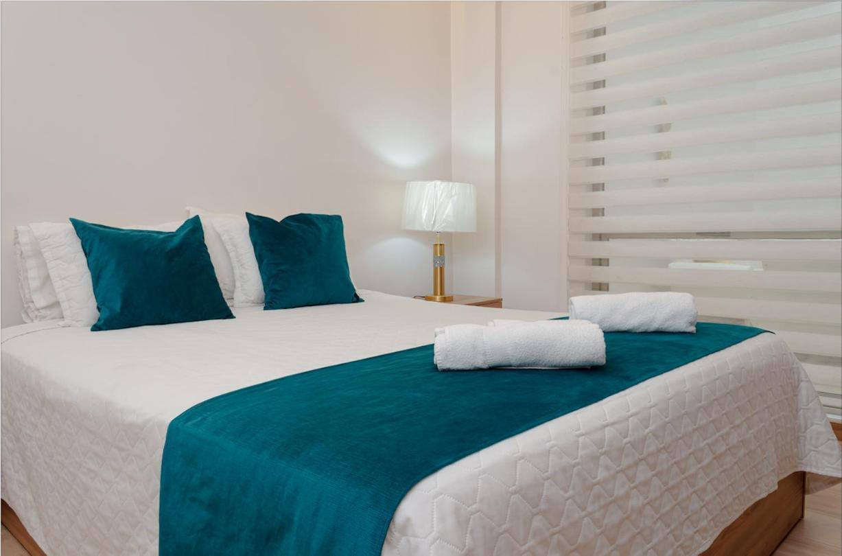 Hotel Brist0L Suites Centro Historico Cuenca Exterior photo