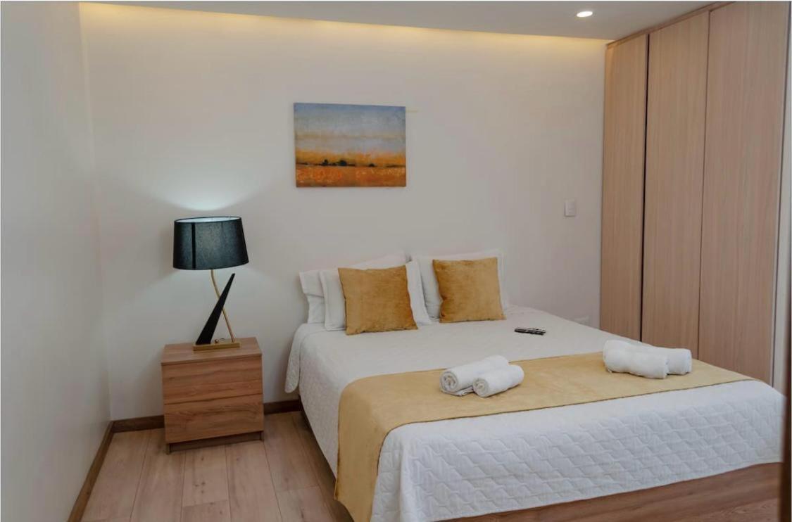 Hotel Brist0L Suites Centro Historico Cuenca Exterior photo