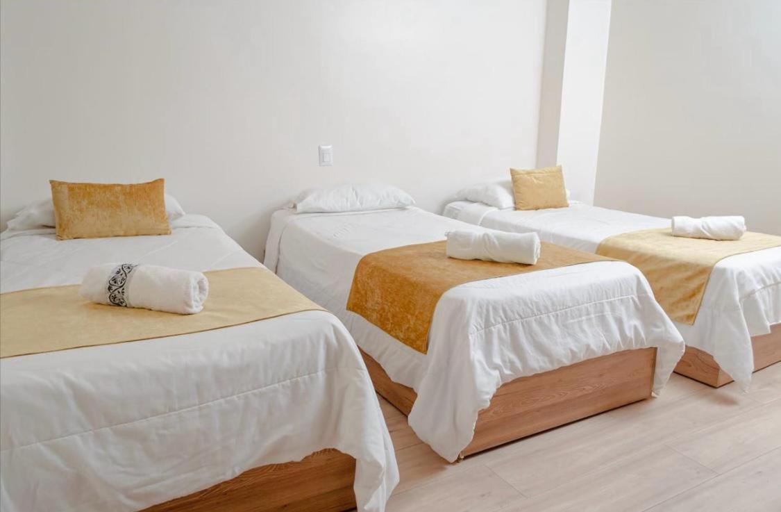 Hotel Brist0L Suites Centro Historico Cuenca Exterior photo