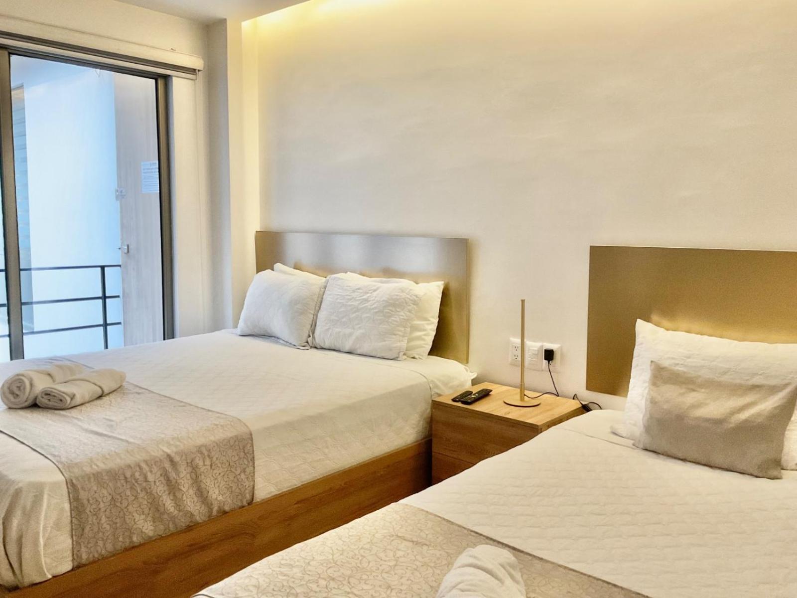 Hotel Brist0L Suites Centro Historico Cuenca Exterior photo